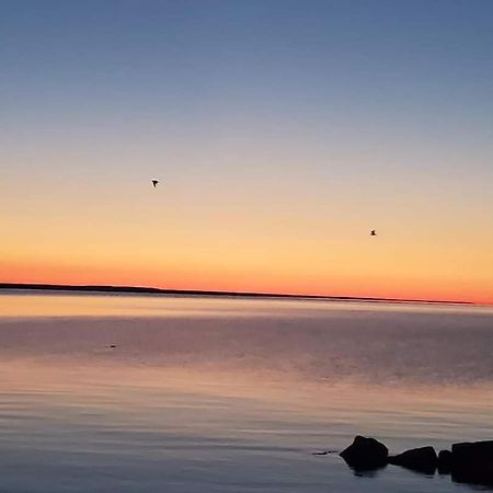 Bayview Lakefront Inn Saint Ignace Exteriér fotografie